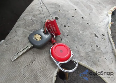 2005 Lexus Es 330 from USA, damaged, VIN JTHBA30G155137459